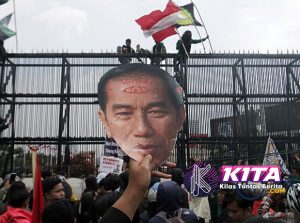Protes Putusan MK