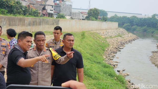 Penemuan Mayat di Kali Bekasi