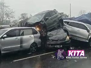 Kecelakaan Beruntun di Tol Cipularang