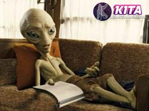 Paul: Ketika Makhluk Luar Angkasa Jadi Teman Road Trip Gila!