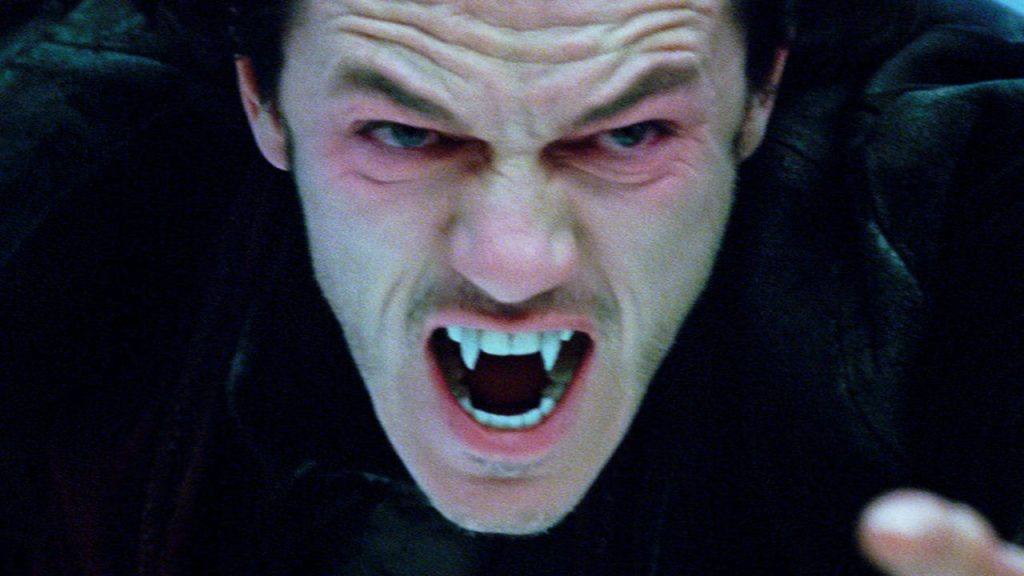Film Dracula Untold, Gabungan 2 Action dan Mystery