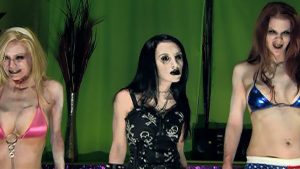 Zombie Strippers 30 Aksi Horor Dead Paling Nyeleneh