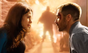 Source Code: 100 Aksi Super Mendebarkan di Dunia Paralel