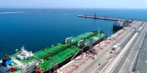 1 Terminal Minyak Super Raksasa di Pulau Kharg