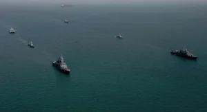 Tarif Selat Hormuz Big, Sekali Lewat 33 Miliar